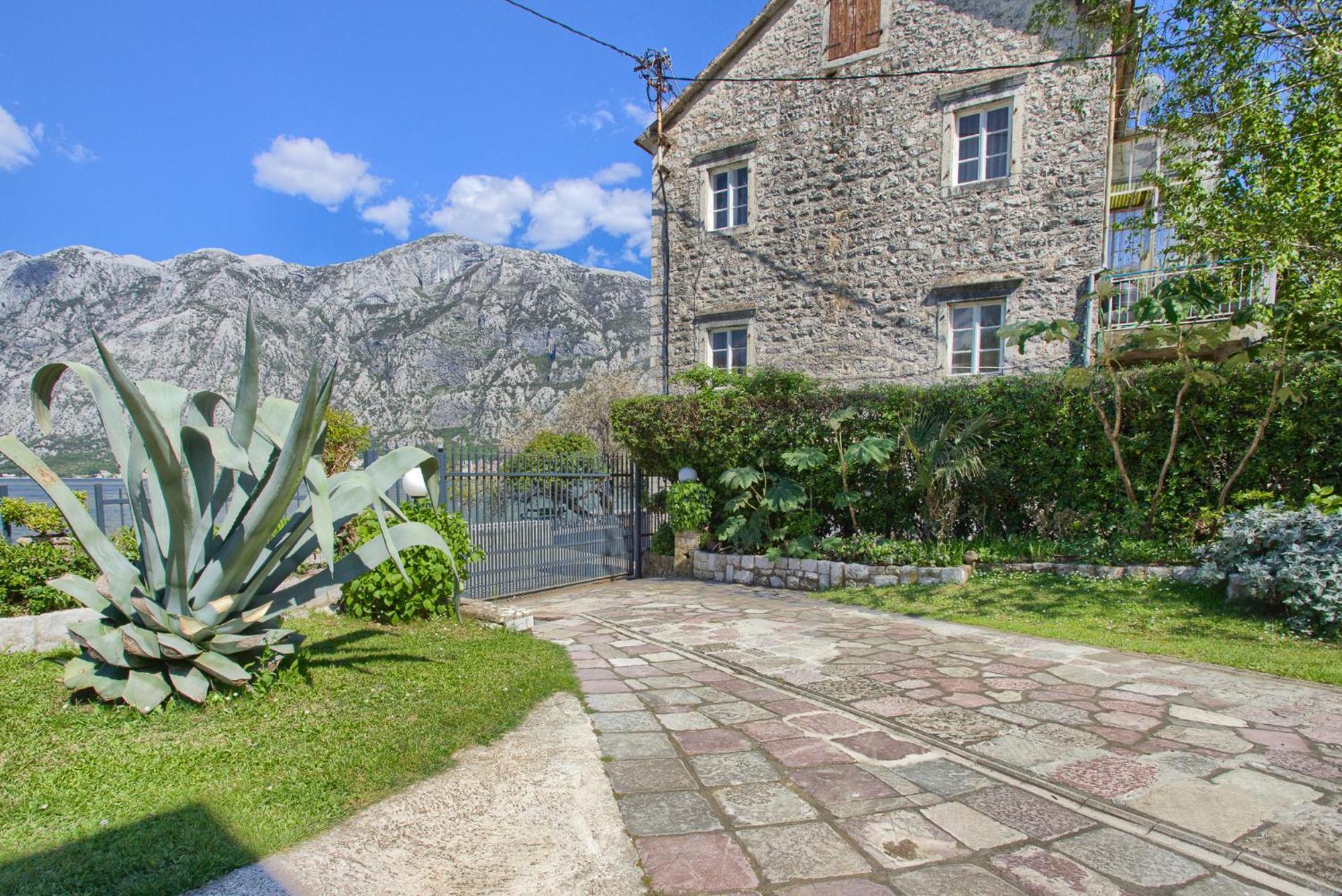 Apartments Ivanovic Kotor Extérieur photo